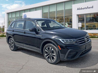 This Volkswagen Tiguan delivers a Intercooled Turbo Regular Unleaded I-4 2.0 L/121 engine powering t... (image 6)