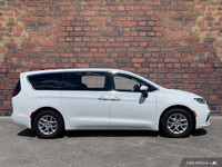 Check out this 2023 Chrysler Pacifica Touring L before someone takes it home! *This Chrysler Pacific... (image 5)