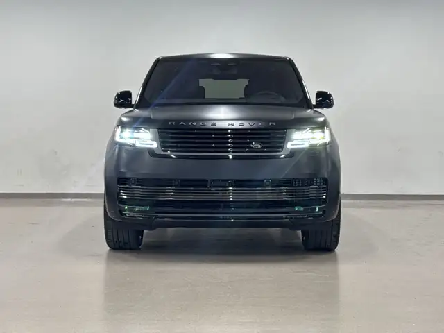 2023 Land Rover NEW RANGE ROVER P530 SV SWB in Cars & Trucks in City of Montréal - Image 4