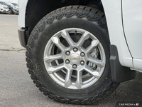 This Chevrolet Silverado 1500 boasts a powerful engine powering this Automatic transmission. *You Ca... (image 5)