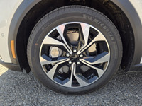 This brand new STAR WHITE METALLIC 2024 FORD MUSTANG MACH-E SELECT is powered by a 72KWH USABLE BATT... (image 3)