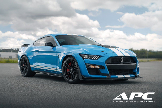 2022 Ford Mustang in Cars & Trucks in Delta/Surrey/Langley