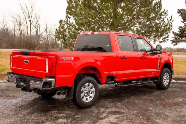  2023 Ford Super Duty F-250 SRW XLT in Cars & Trucks in Kawartha Lakes - Image 2