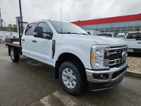 2023 Ford Super Duty F-350 SRW XLT 4WD Crew Cab 8ft Deck, 7.3L V8 Gas, Keyless Entry, Back Up Camera... (image 7)