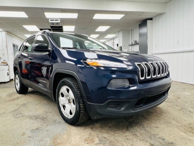 2015 Jeep Cherokee GARANTIE 12m*BLUETOOTH*SIÈGES & VOLANT CHAUFF in Cars & Trucks in Québec City - Image 3