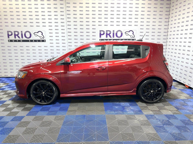 2017 Chevrolet Sonic in Cars & Trucks in Ottawa - Image 2