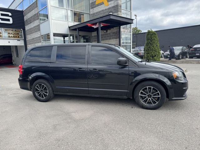 2016 Dodge Grand Caravan in Cars & Trucks in Oakville / Halton Region - Image 3