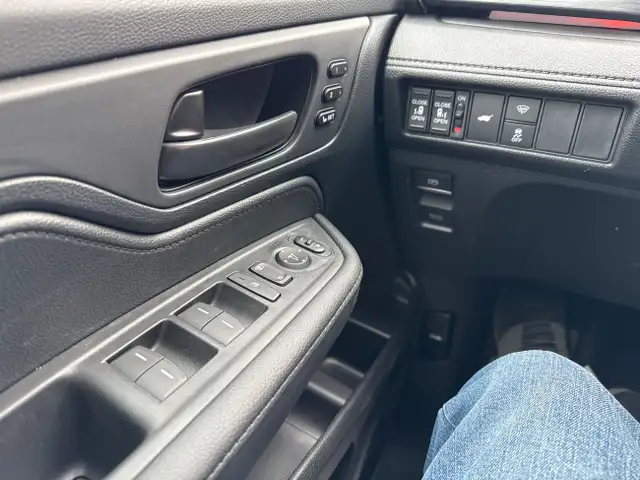 2025 Honda Odyssey in Cars & Trucks in Terrace - Image 14