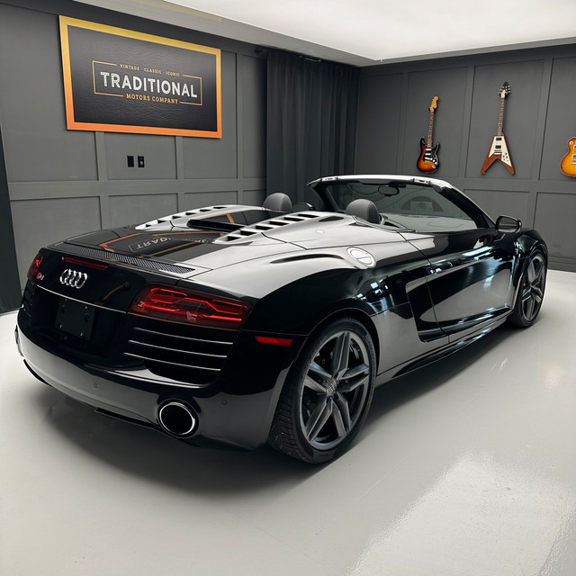 2014 Audi R8 in Cars & Trucks in Guelph - Image 4