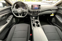 Blind Spot Warning,lane Departure Warning,heated Seats,apple Care Play,back Up Camera,7 Inch Touch S... (image 4)