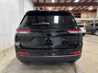 QUICK ORDER PACKAGE 23E LIMITED, LUXURY TECH GROUP II, BLACK APPEARANCE PACKAGE, DUAL-PANE PANORAMIC... (image 3)