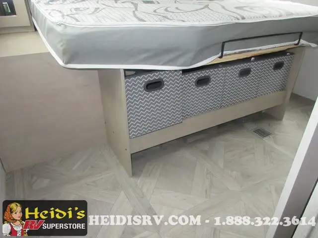 2024 FOREST RIVER SALEM 29BDB (DBL/DBL BUNKS, 1 + 1/2 BATH, OUT. in Travel Trailers & Campers in Barrie - Image 16
