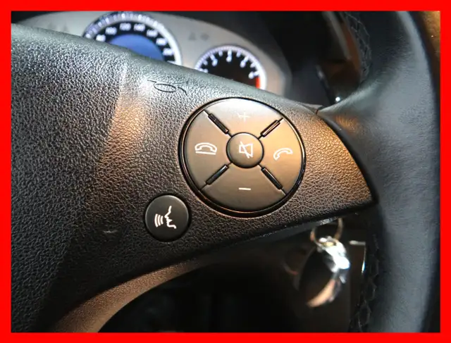 2012 MERCEDES-BENZ GLK-CLASS 4MATIC *NAVI/BACKUP CAM/LEATHER/SUN in Cars & Trucks in London - Image 18