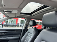 Experience the refined comfort and confident handling of this 2023 Honda CR-V EX-L, boasting a low m... (image 7)