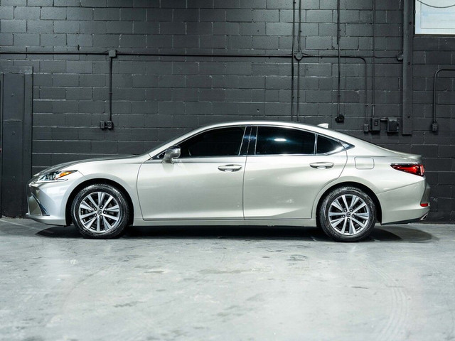 2021 Lexus ES ES 350/NAV/LANE KEEP/PARK ASSIST/1OWNER in Cars & Trucks in Mississauga / Peel Region - Image 4