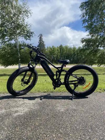 2025 Amp'r Up 3.0 E-Bike Available at Freedom Powersports Edson Ltd. - Financing Available! Call Fre...