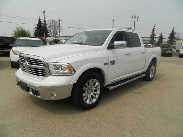 2018 Dodge RAM 1500 /4X4 LONGHORN LEATHER INTERIOR SUNROOF in Cars & Trucks in Edmonton