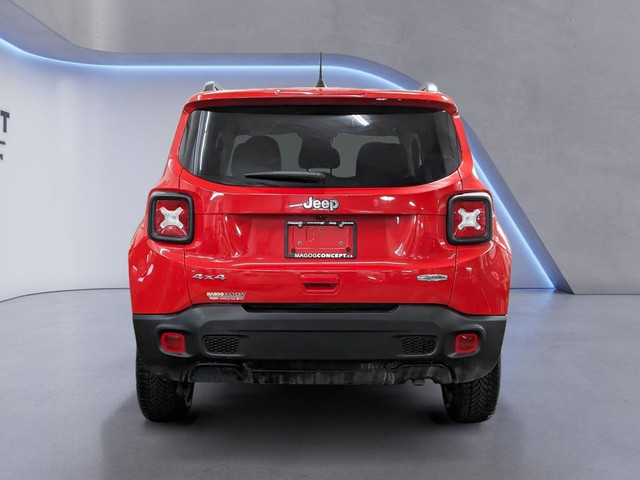  2023 Jeep Renegade North 4x4 in Cars & Trucks in Sherbrooke - Image 4