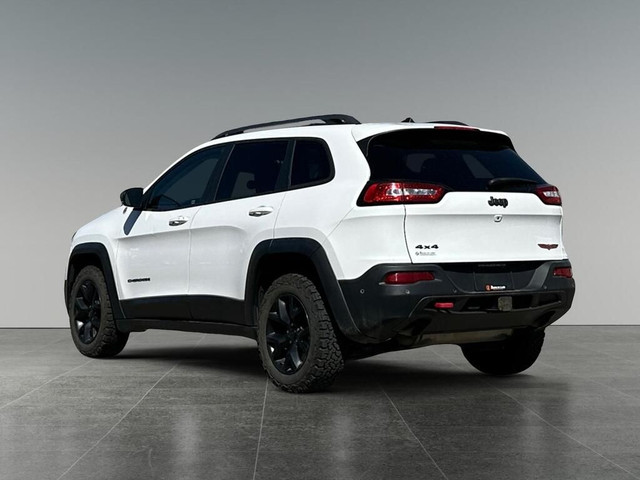 2018 Jeep Cherokee Trailhawk Leather Plus 4x4 in Cars & Trucks in Calgary - Image 4