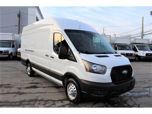  2022 Ford Transit Cargo Van T-250 CARGO TOIT HAUT ALLONGÉ **AWD in Cars & Trucks in Laval / North Shore - Image 2