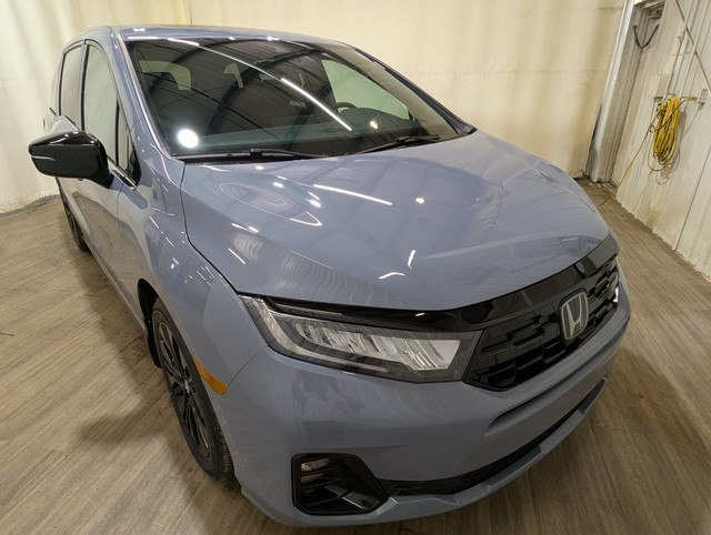 2025 Honda Odyssey Black Edition in Cars & Trucks in Calgary