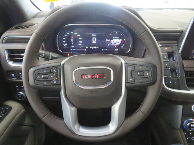 2024 GMC Yukon XL SLT HD Surround Vision, Heated Steering Whe... in Cars & Trucks in Brandon - Image 4