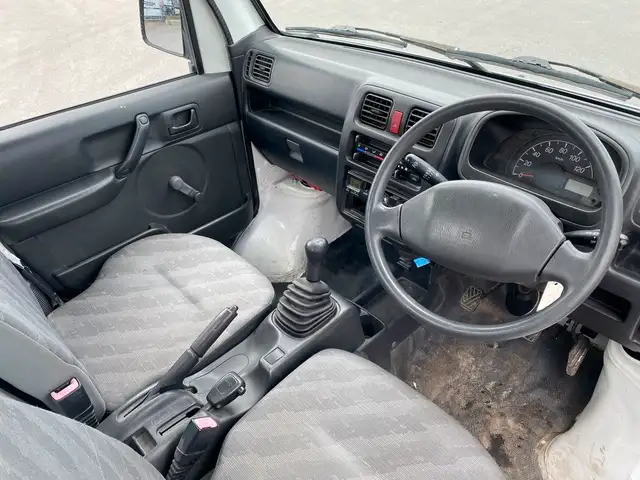 2005 Suzuki Carry Mini Truck in Cars & Trucks in Belleville - Image 10