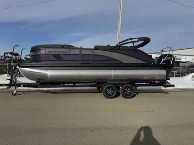Boat: Bennington 22MSBSE