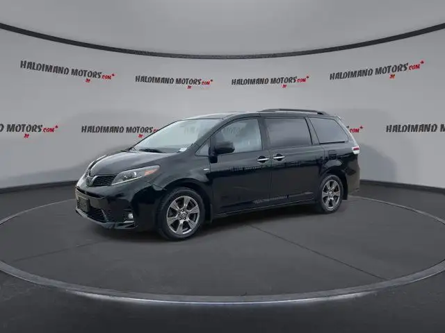 2020 Toyota Sienna SE63672054583681123