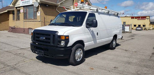 2011 Ford E-Series Van Commercial