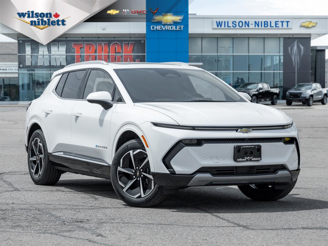2025 Chevrolet Equinox EV LT AWD- Surround Vision | Panoramic Su in Cars & Trucks in Markham / York Region