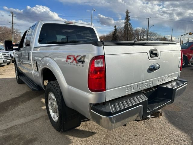 2015 Ford F-250 XLT FX4 SUPER DUTY 4X4 6.2L GAS!!  in Cars & Trucks in Edmonton - Image 3