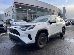 2022 Toyota RAV 4 XLE AWD