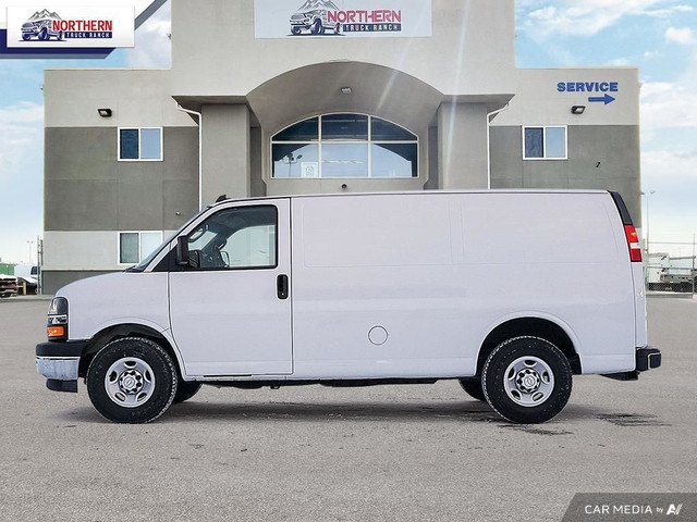 2019 Chevrolet Express 2500 Work Van 2019 Chevrolet Express C... in Cars & Trucks in Edmonton - Image 3