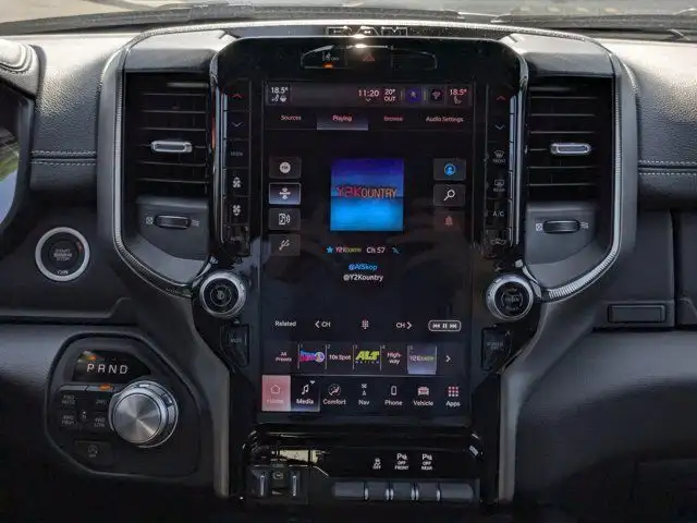 2025 Ram 1500 Sport - 3.92 Rear Axle - Anti Spin Rear Diff dans Autos et camions dans Calgary - Image 21