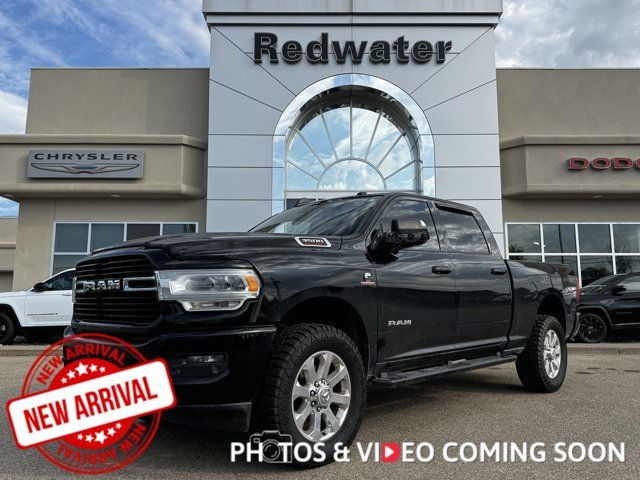 2019 Ram 3500 Big Horn Crew Cab 4x4 | Low KMs | Cummins Diesel in Cars & Trucks in Edmonton