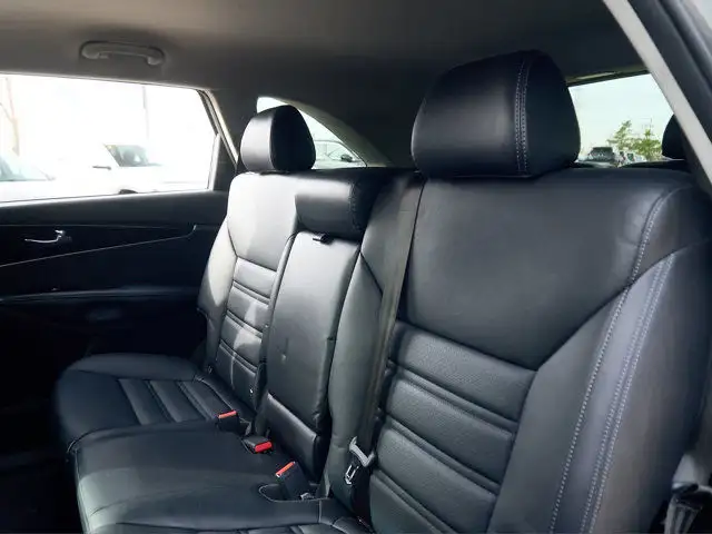 2019 Kia Sorento EX 2.4 | Awd | Heated Seats and Steering Wheel dans Autos et camions dans Ville d’Edmonton - Image 20