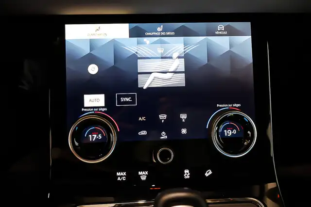 2023 Land Rover Range Rover EVOQUE + R-DYNAMIC SE + AWD + GPS TO in Cars & Trucks in Laval / North Shore - Image 26