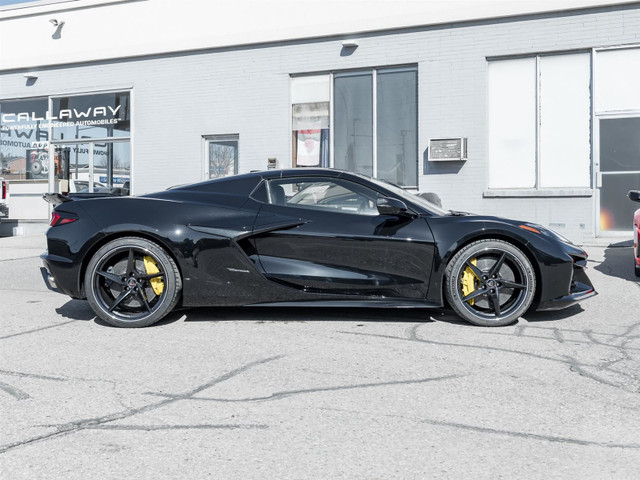2025 Chevrolet Corvette E-Ray 2LZ- GT2 Bucket Seats | ZER Perfor in Cars & Trucks in Markham / York Region - Image 3