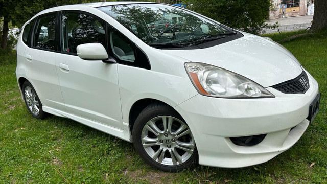 2010 Honda Fit Sport in Cars & Trucks in Oakville / Halton Region
