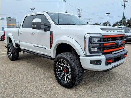 2024 Ford F-350 HARLEY DAVIDSON in Cars & Trucks in Edmonton