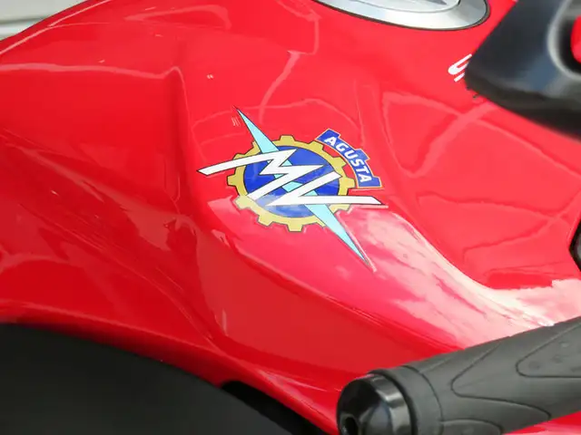 2022 MV Agusta Brutale 1000 RS in Sport Bikes in Cambridge - Image 16