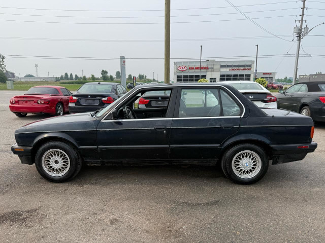 1990 BMW 3 Series 325i, E30, AUTO, BARN FIND, 139KMS, AS IS SPEC in Cars & Trucks in London - Image 2