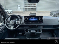 Mercedes-Benz Rive-Sud, la destination Mercedes-Benz par excellence. Bienvenue en première classe. D... (image 9)