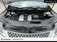LUXURY Engine: 295 (220) @ 6,300 RPM L/100Km City: 12.2 L/100Km Hwy: 9.0 Safety Equipment Electronic... (image 7)