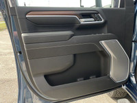 The 2025 GMC Sierra 3500 Denali in Downpour Metallic is a luxurious and capable heavy-duty pickup tr... (image 9)