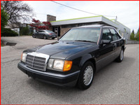 1993 MERCEDES-BENZ E300 RARE FIND! NOT TOO MANY AROUND! CARFAX VERIFIED, CLEAN TITLE, NO ACCIDENTS !... (image 1)