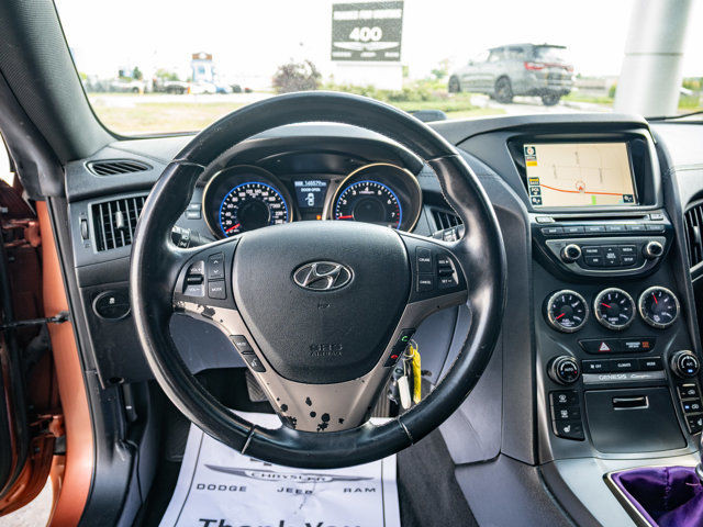 2013 Hyundai Genesis Coupe Premium in Cars & Trucks in Barrie - Image 2