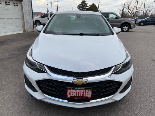  2019 Chevrolet Cruze LT ** CARPLAY, HTD SEATS, AUTOSTART * in Cars & Trucks in St. Catharines - Image 2
