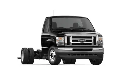 Cruise Control Engine: 8 Cylinder Engine 7.3L Safety Equipment ABS And Driveline Traction Control Si...